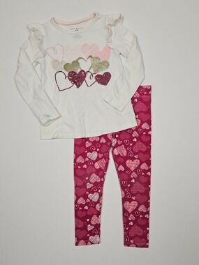 5/$25 Max Studio Kids Heart Shirt & Leggings Set Size 4